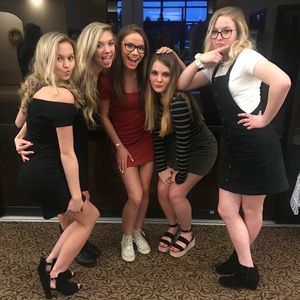 Meet your Posher, Abby